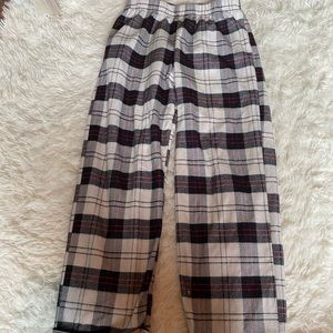 plaid sweatpants!